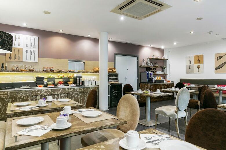 Hotel Globales Acis Y Galatea