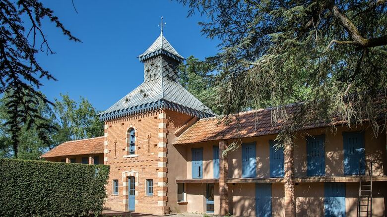 Hotel Domaine Du Buc  Les Gites de Prestige
