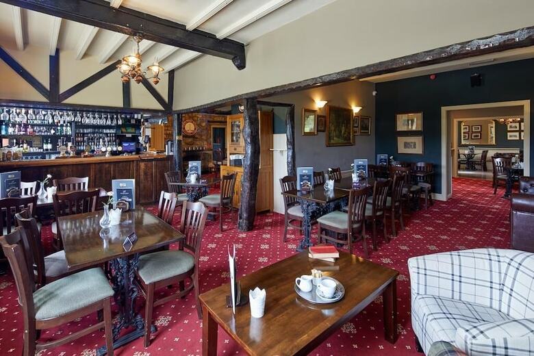 Hotel White Horse Farm Inn