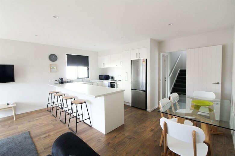 Frederick Apartment By The Stadium