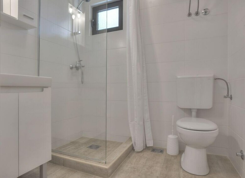 Gregovic Apartments