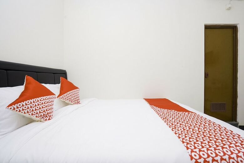 Hostal Oyo 2094 Prestige Residence