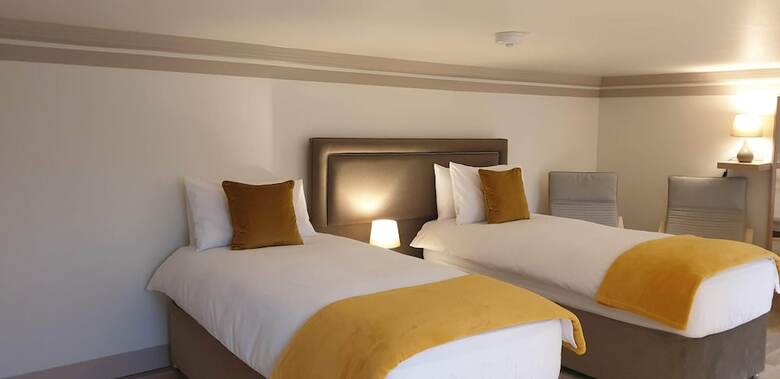 Hotel Harlestone Retreat- Adults Only