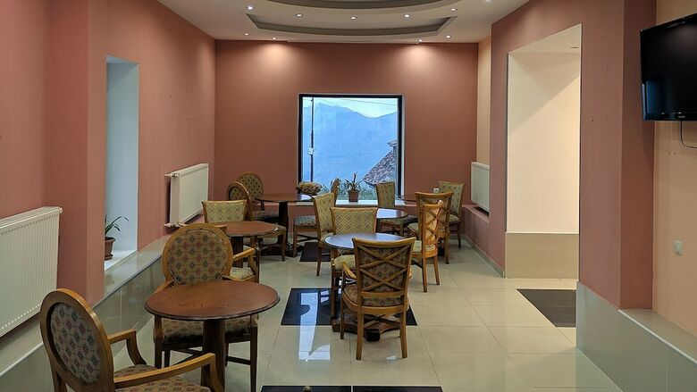 Shino Hotel