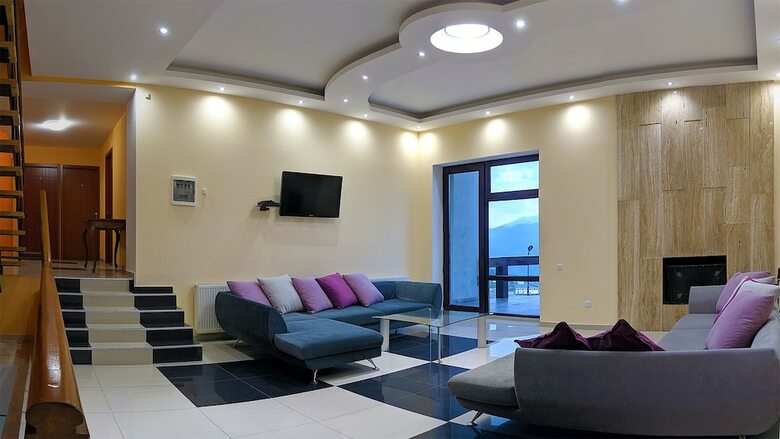 Shino Hotel
