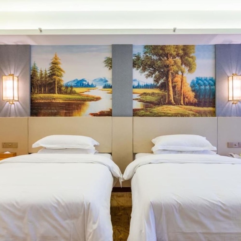 Vienna International Hotel Wuyi Square