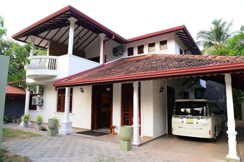 Hotel Airport Blessings Villa