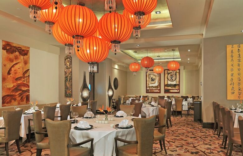 Hotel Radisson Hyderabad Hitec City