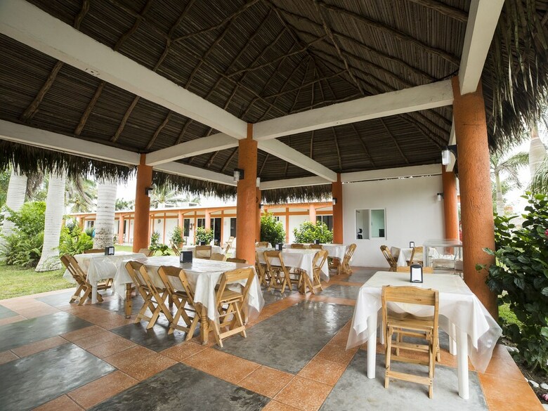 Oyo Hotel Y Restaurant Casa Del Mar