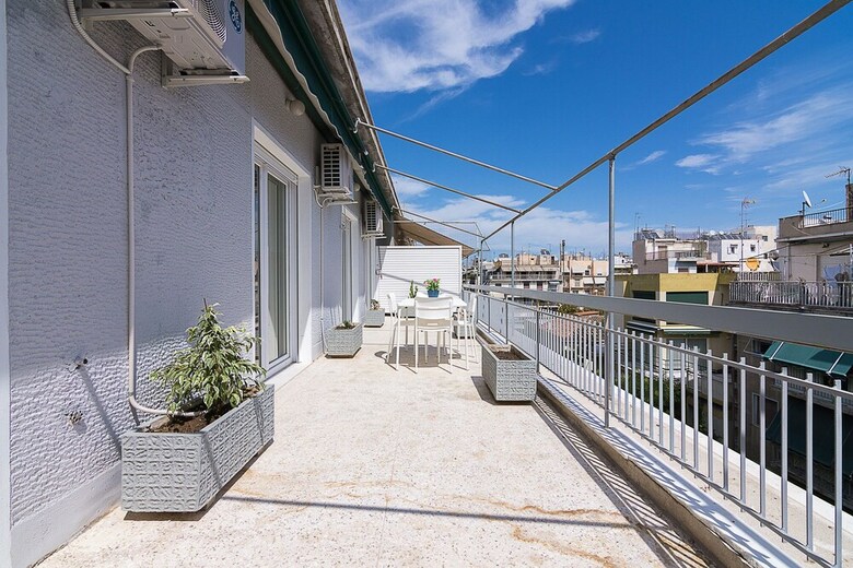 Brand New Stylish 2 Bedroom Apartment