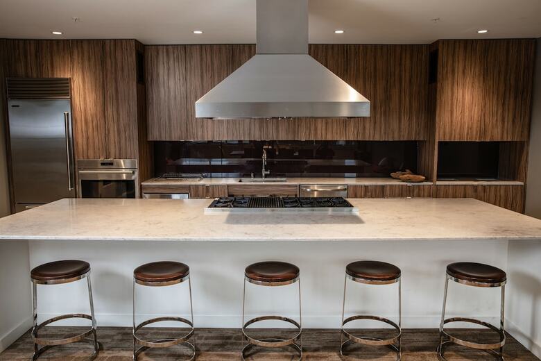 Apartamentos Domicile Suites At Venn On Main