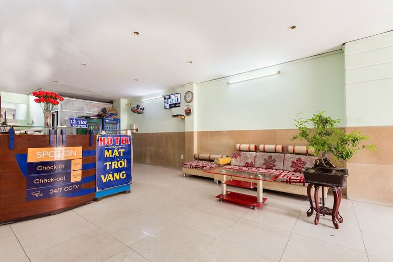 Hotel Oyo 752 Mat Troi Vang