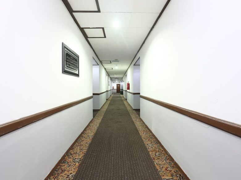 Oyo 89489 Al Ansar Hotel