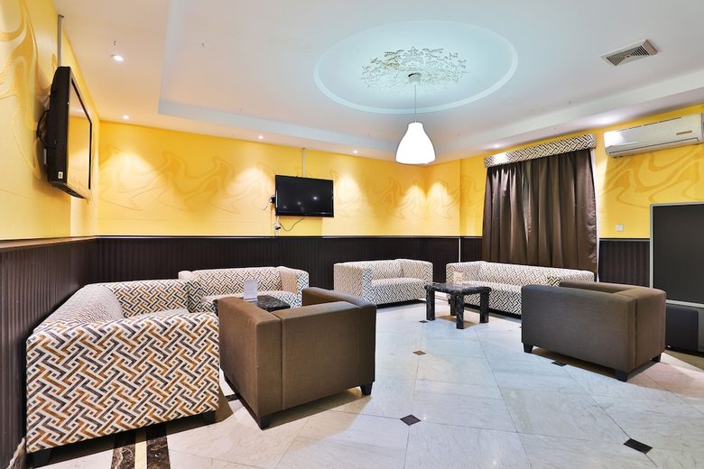 Apartamento Oyo 161 Middle East Suite