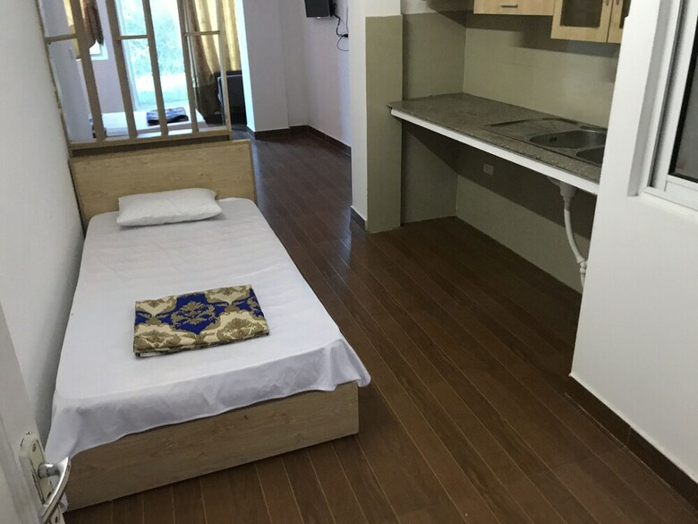 Oyo 442 Holiday Hotel