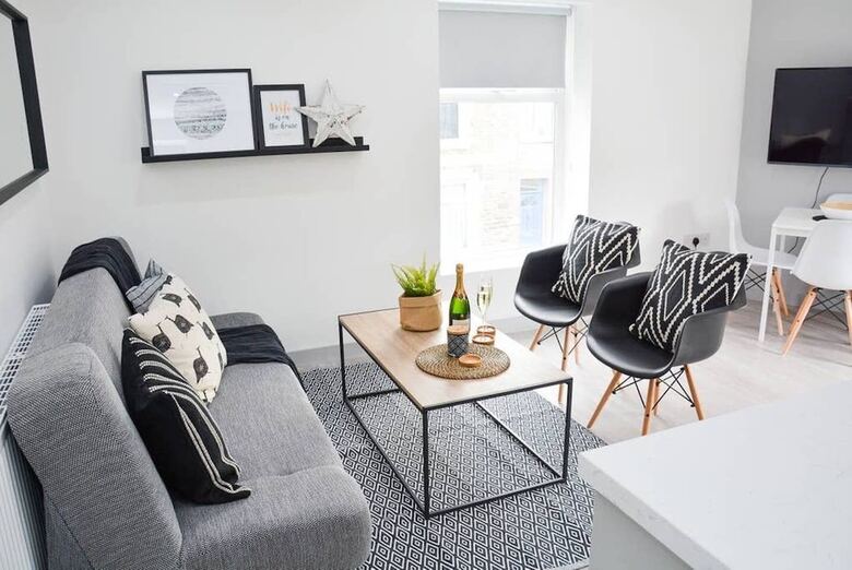 Pearl House Cardiff -  Apartment 4