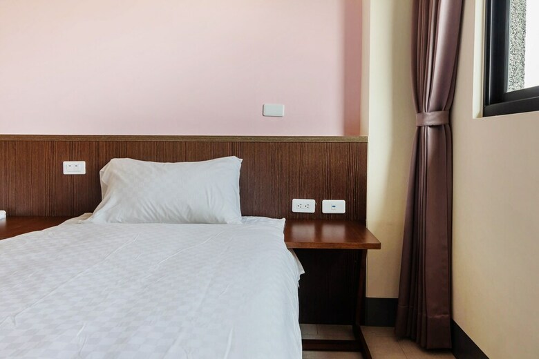 Hotel 98inn