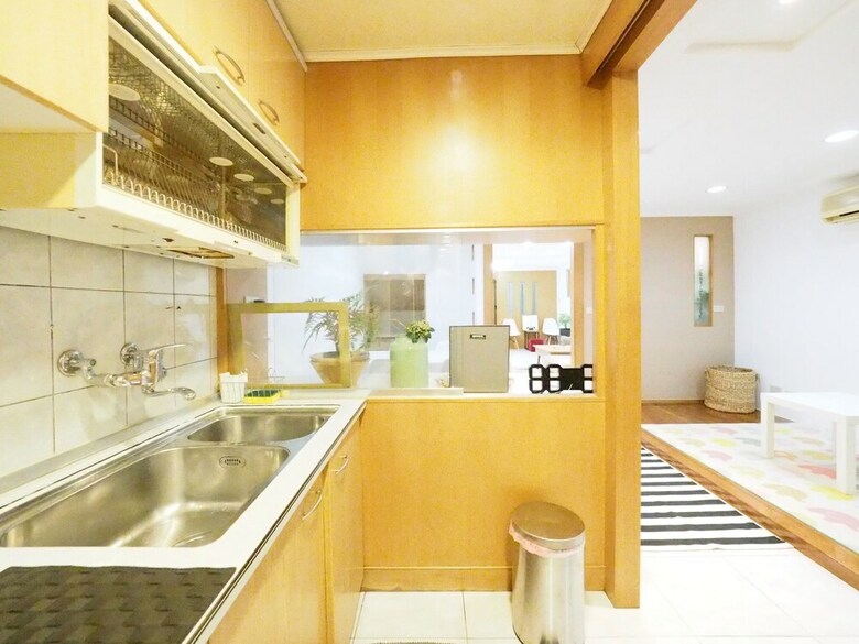 Apartamentos Next To Linjiang Night Market