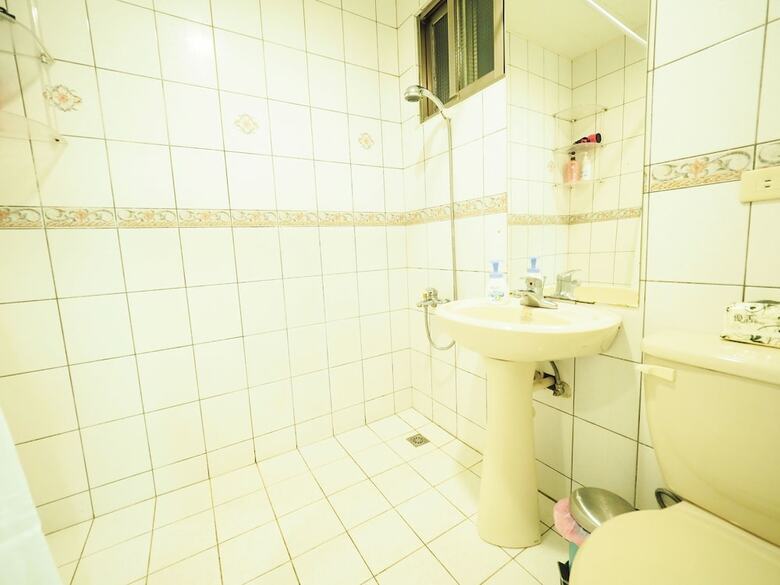 Apartamentos Next To Linjiang Night Market