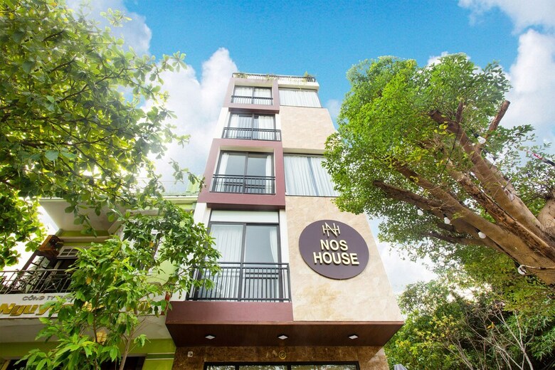 Apartamentos Nos House