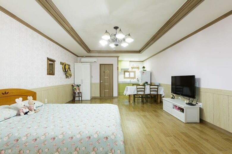 Suncheonbay Happy Day Pension