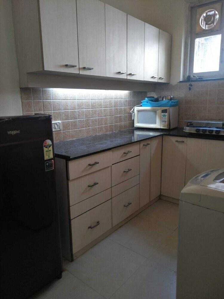 Apartamento Beautiful Balconied 2-bed Flat