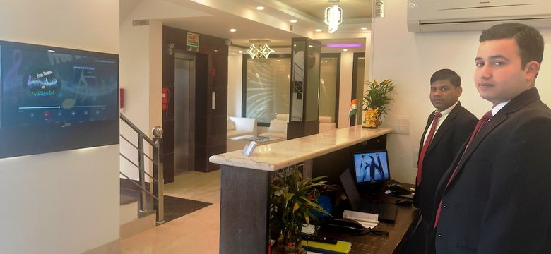 Hotel Corooms Sanvi Prime Unitech Cyber Park