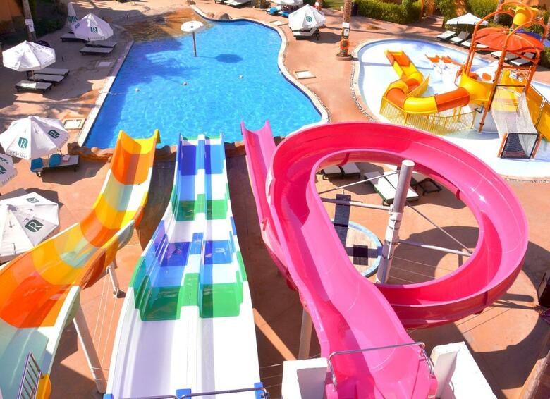 Hotel Rehana Royal Beach Resort & Spa