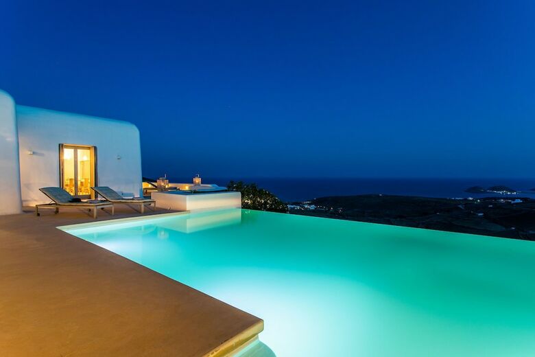 Villa Aliona By The Pearls Collection