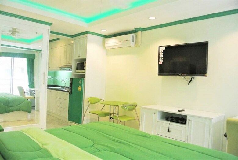 Jomtien Beach Condo Floor 12