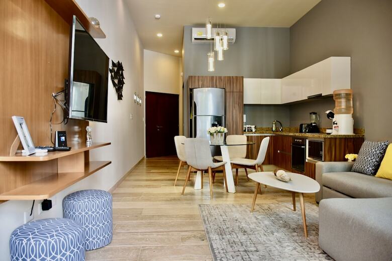 Apartamentos Luxury Condos By Select