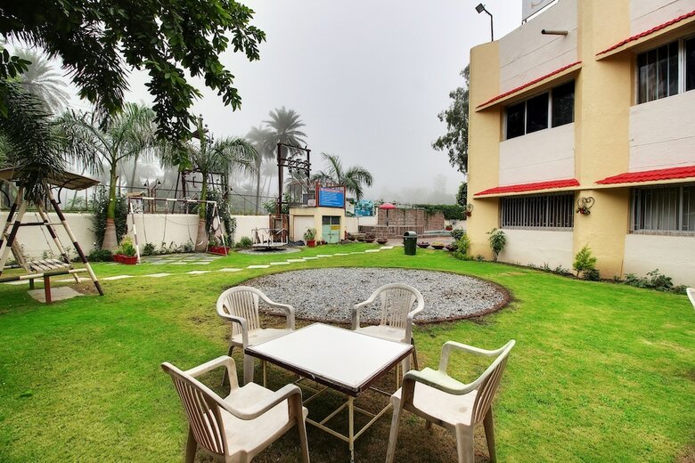 Hotel Sunset Inn Mount Abu With Swimming Pool