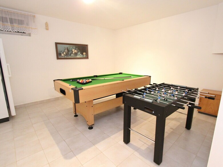 Spacious Chalet With Sauna In Piesendorf