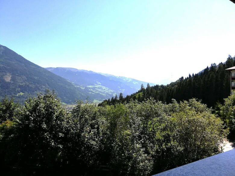 Luxurious Apartment In F�genberg With Sauna