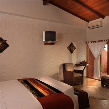 Hotel Red Mangrove Aventura Lodge
