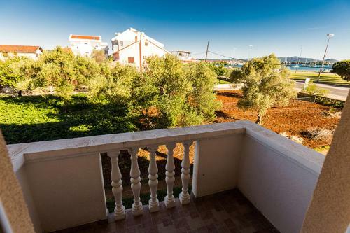 Apartments Mladenka 20m From Marina!