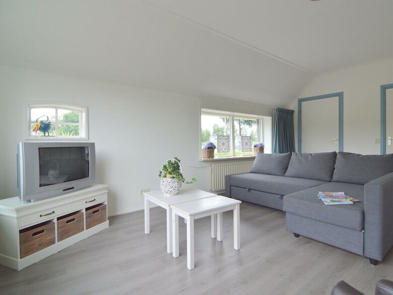 Modern Holiday Home With Jacuzzi Near Forest In Wierden