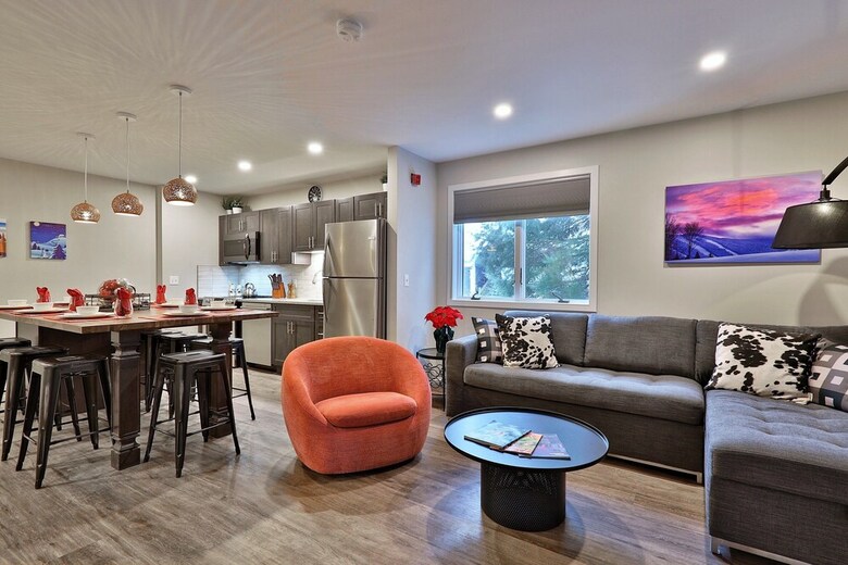 The Killington Style Suite: Modern, Central Condo, 2rm #222