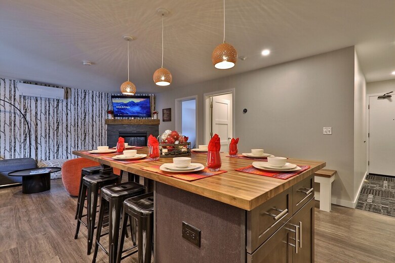 The Killington Style Suite: Modern, Central Condo, 2rm #222