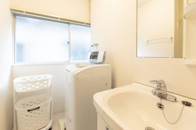 Minamiikebukuro Wide Apartment