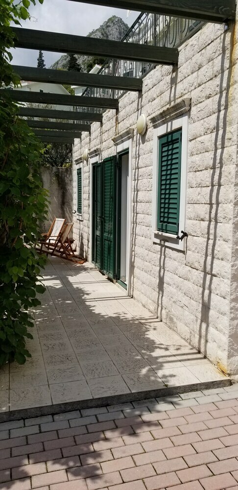 Apartamentos Green Village Kotor