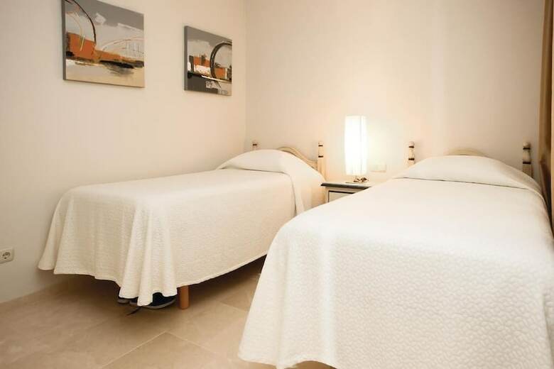Ground Floor Apartment In Alcazba Lagoon