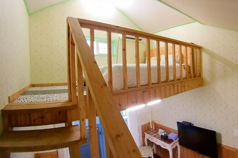 Hill House Pension