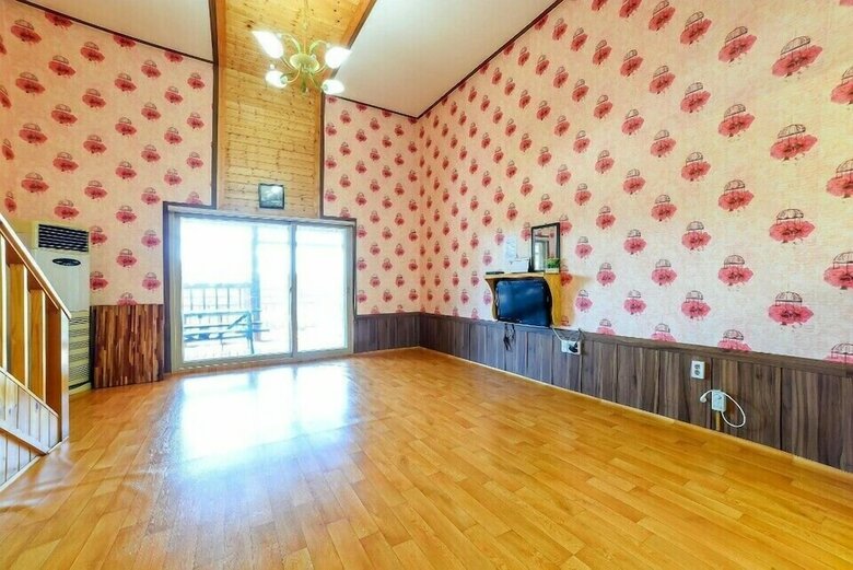 Sunshine Garden Pension