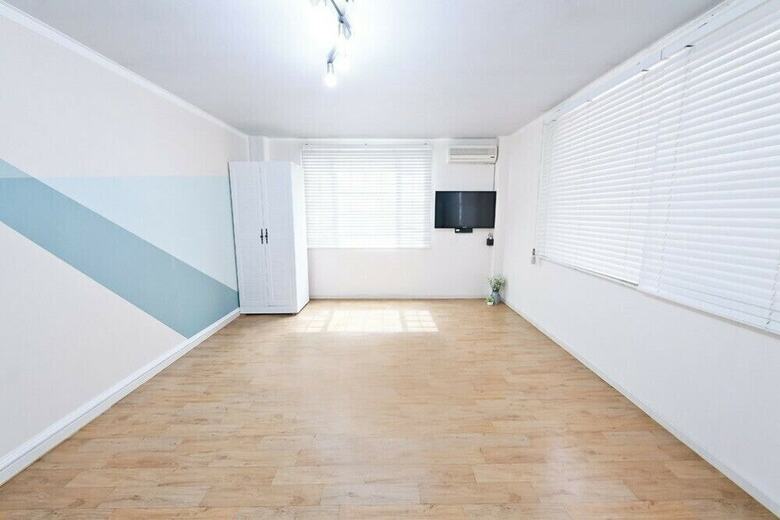 Red Post Box Pension