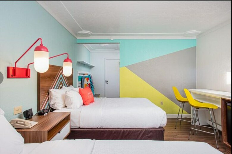 Beachside Hotel & Suites