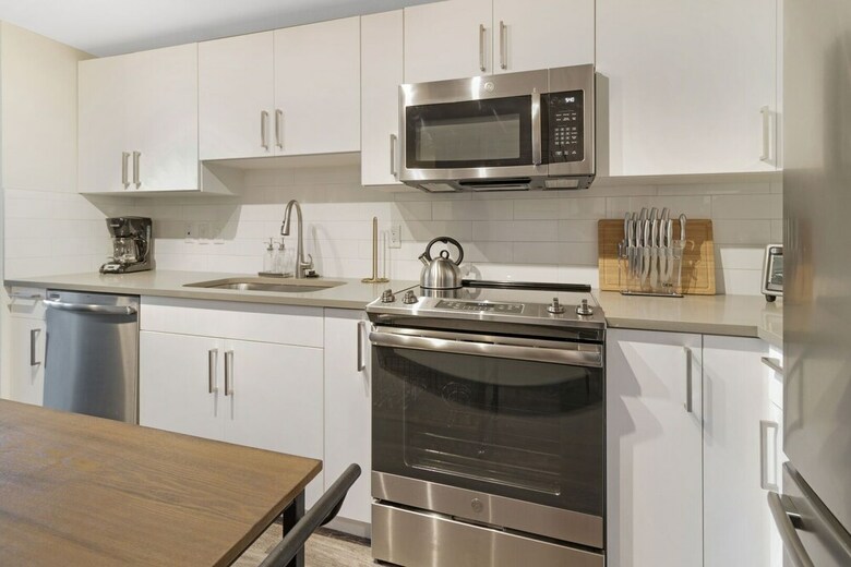 Biscayne Townhomes By Sextant