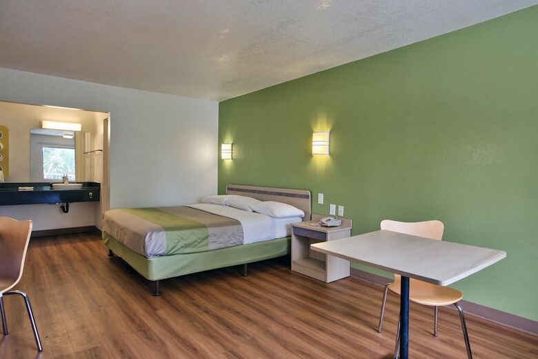 Motel 6 Tallahassee, Fl - Downtown