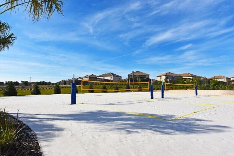 Champions Gate 8830 - Eight Bedroom Pool Home