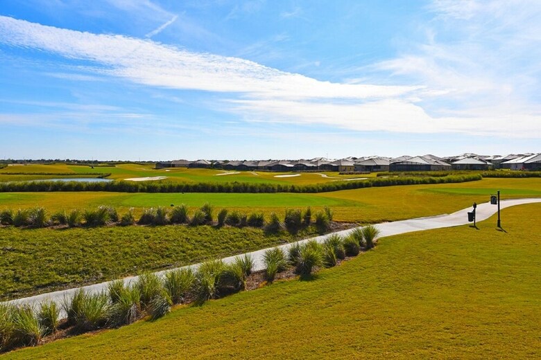 Well Appointed 4-bed Hm W Pool, Gm Rm-1542mvd